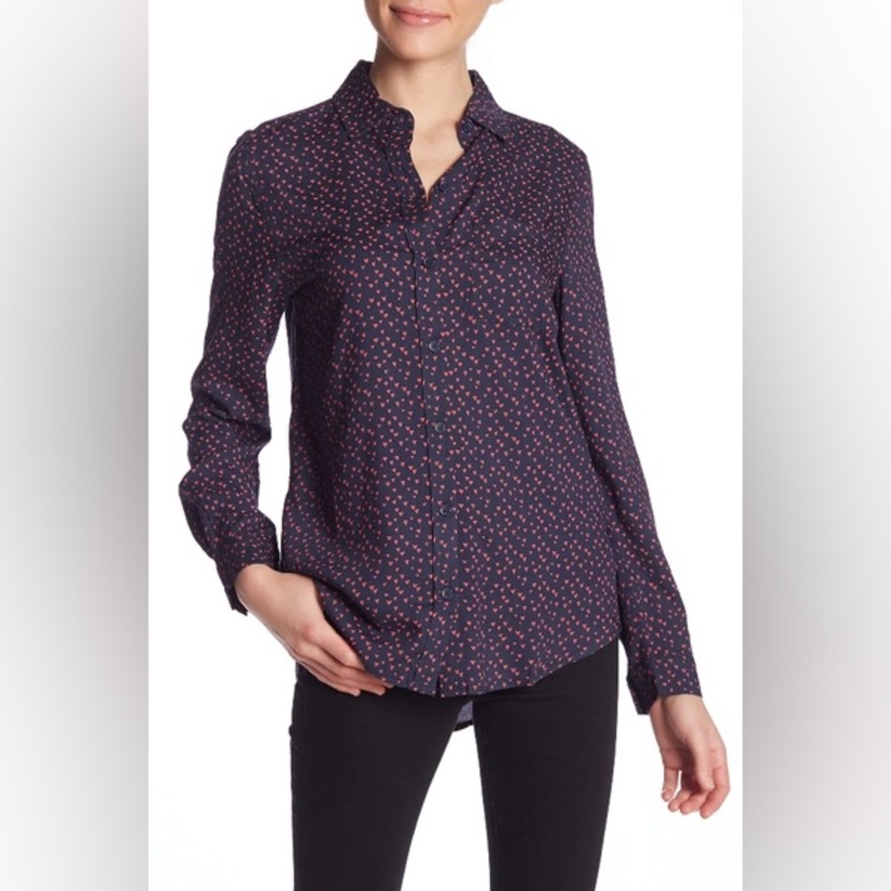 Beachlunchlounge. Blue with Pink Heart Long Sleeve Button Down Shirt. Small